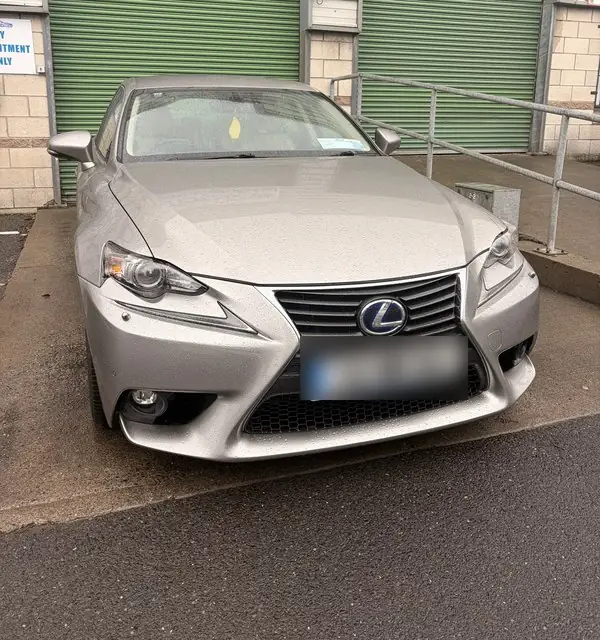 2014 Lexus IS 300h, registration hidden