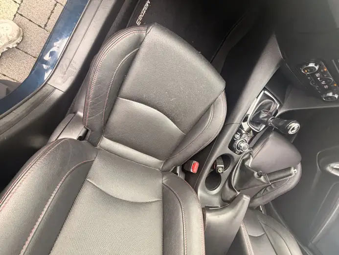 Seat condition, 2015 Mazda 3