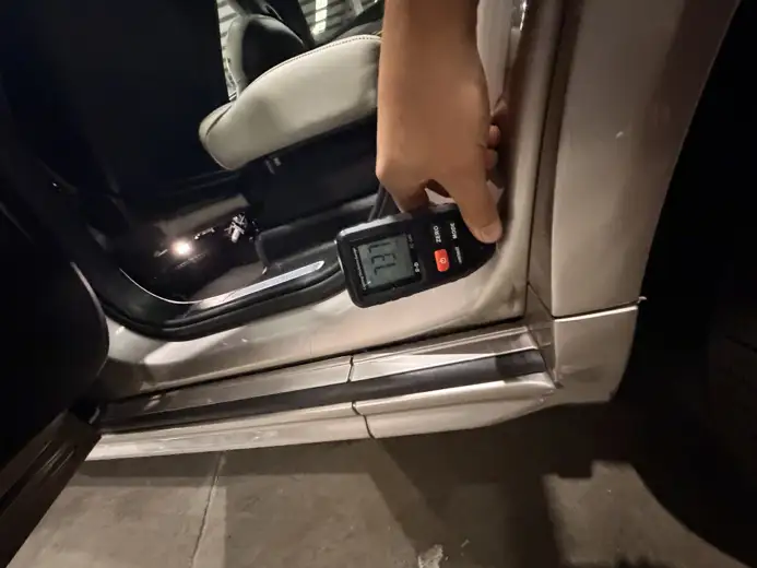 Paint depth reading, 2023 Volvo XC90