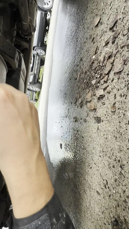 Corrosion inside the chassis rail, 2014 Nissan Navara